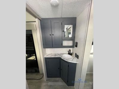 2025 Coachmen Apex Ultra-Lite - Photo 10