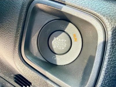2026 Jeep Wrangler — photo 34 view