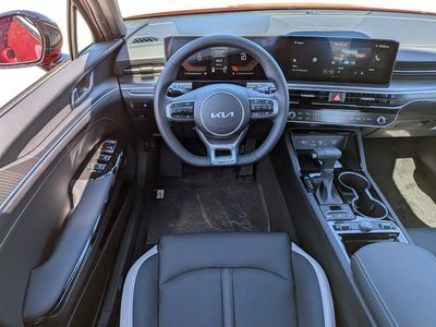 2026 Kia K5 - Photo 34