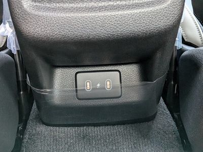 2026 Kia K5 - Photo 30