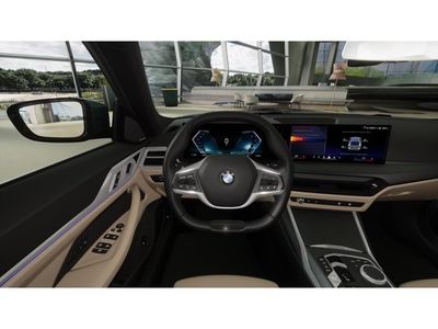 2026 BMW i4 - Photo 13