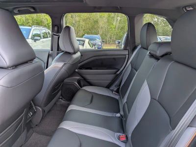 2026 Subaru Forester — photo 14 view