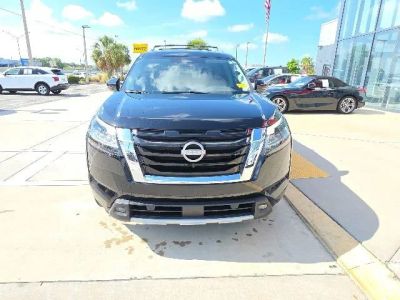 2024 Nissan Pathfinder — photo 9 view