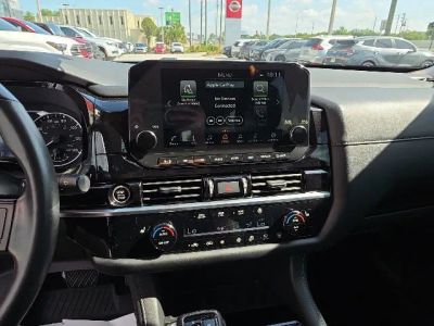 2024 Nissan Pathfinder — photo 17 view