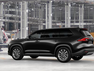 2026 Toyota Grand Highlander — detail view