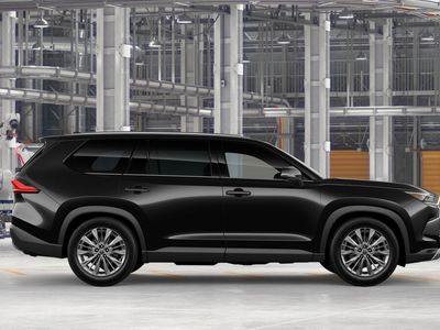 2026 Toyota Grand Highlander — photo 12 view