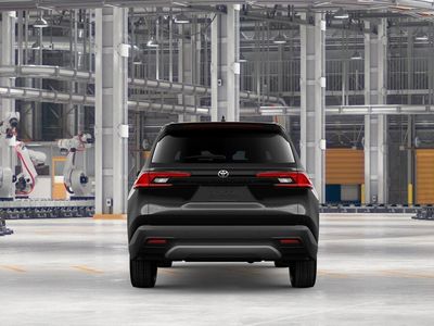 2026 Toyota Grand Highlander — photo 8 view