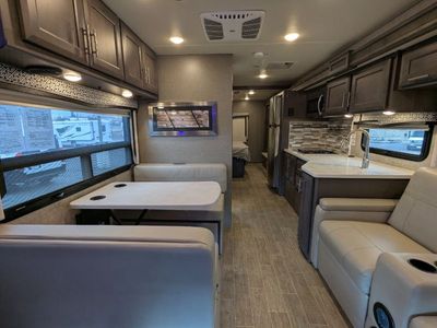 2022 Thor Motor Coach Omni - Photo 18