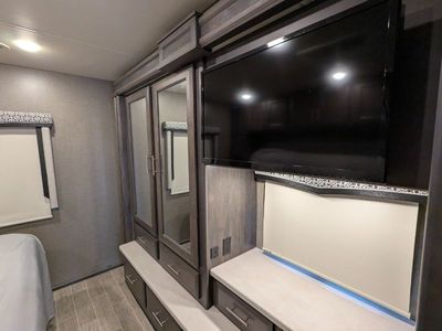 2022 Thor Motor Coach Omni - Photo 20