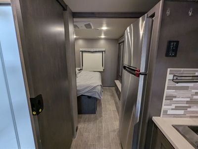 2022 Thor Motor Coach Omni - Photo 6