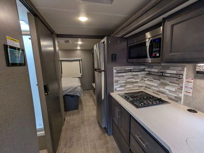 2022 Thor Motor Coach Omni - Photo 26