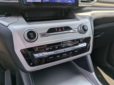 2021 Ford Explorer — photo 22 view