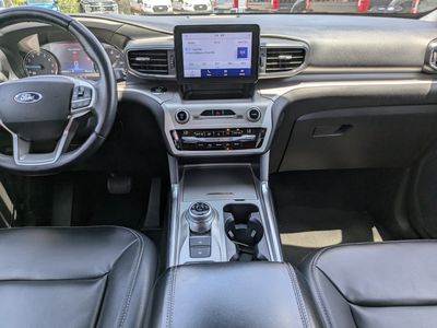 2021 Ford Explorer — photo 14 view