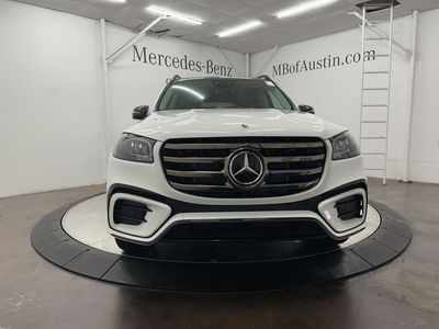2026 Mercedes-Benz GLS - Photo 2