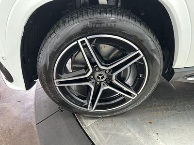 2026 Mercedes-Benz GLS - Photo 35