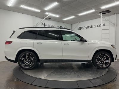 2026 Mercedes-Benz GLS - Photo 8