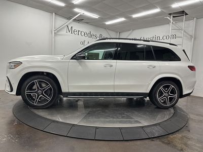 2026 Mercedes-Benz GLS - Photo 4