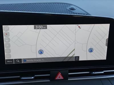 2025 Hyundai Elantra — photo 17 view