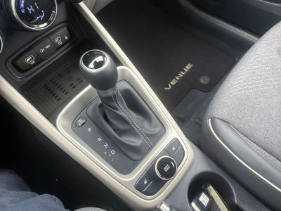 2023 Hyundai Venue Limited - Photo 20
