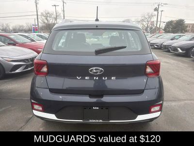 2023 Hyundai Venue Limited - Photo 6