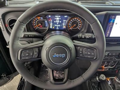 2026 Jeep Wrangler — photo 18 view