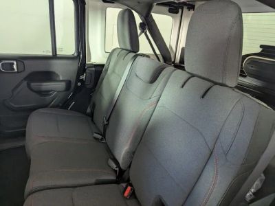 2026 Jeep Wrangler — photo 15 view
