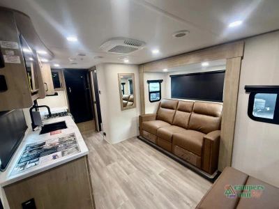 2026 Grand Design Imagine XLS — photo 17 view
