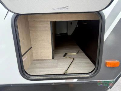 2026 Grand Design Imagine XLS — photo 12 view