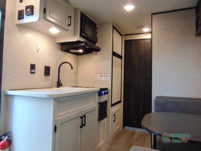 2022 Jayco Jay Flight SLX 7 - Photo 12
