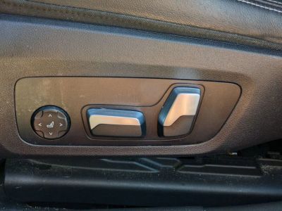2023 BMW 3 Series - Photo 13