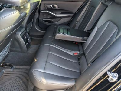 2023 BMW 3 Series - Photo 19