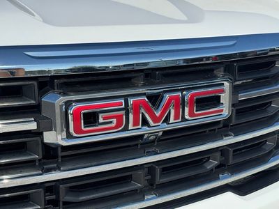2025 GMC Acadia Elevation - Photo 8