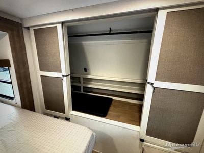 2026 Grand Design Transcend - Photo 17