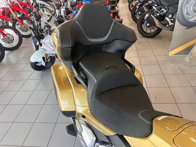 2025 Honda Gold Wing Tour 50th Anniversary - Photo 9