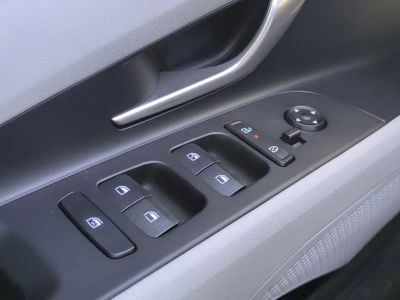 2026 Hyundai ELANTRA HYBRID — photo 31 view