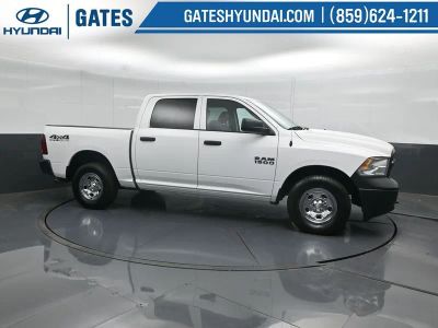 2016 RAM 1500 — interior view