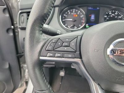 2019 Nissan Rogue — photo 17 view