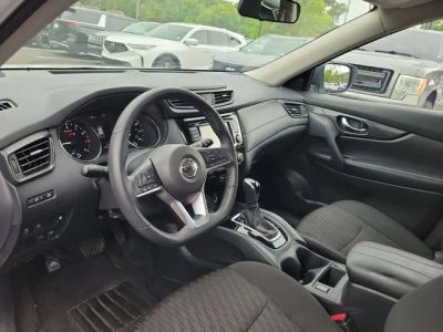 2019 Nissan Rogue — photo 13 view