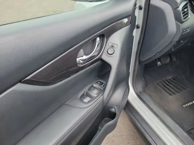2019 Nissan Rogue — photo 12 view