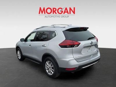 2019 Nissan Rogue — rear three-quarter view