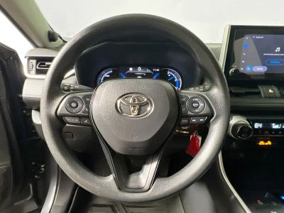 2024 Toyota RAV4 Hybrid — photo 15 view