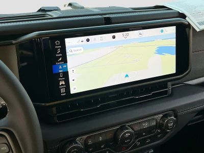 2026 Jeep Gladiator — photo 13 view