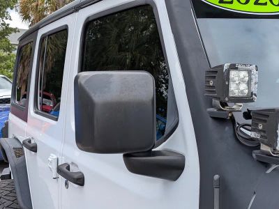 2020 Jeep Wrangler Unlimited — photo 12 view
