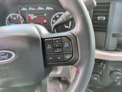 2023 Ford F-350SD — photo 14 view