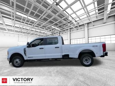 2023 Ford F-350SD — detail view