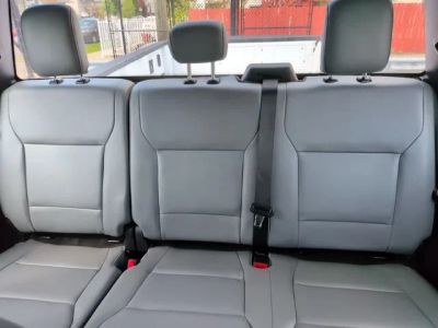 2023 Ford F-350SD — photo 19 view