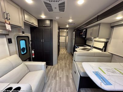 2026 Thor Motor Coach Omni Trail - Photo 7