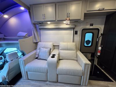 2026 Thor Motor Coach Omni Trail - Photo 8