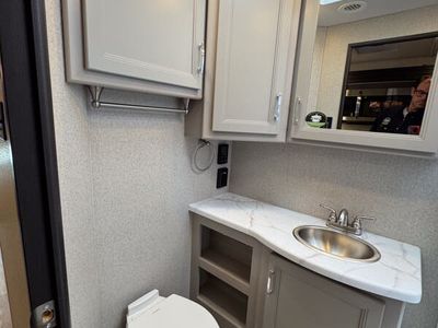 2026 Thor Motor Coach Omni Trail - Photo 15