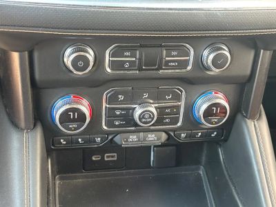 2021 GMC Yukon XL - Photo 14